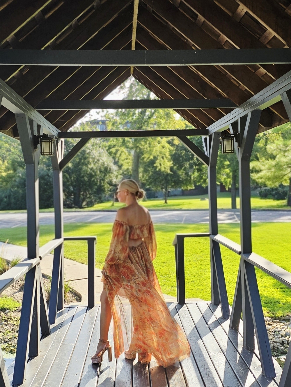 MIMI BOUTIQUE Sheer Off-Shoulder Maxi Dress in Rust Floral made In POLAND - Picture 6 of 9